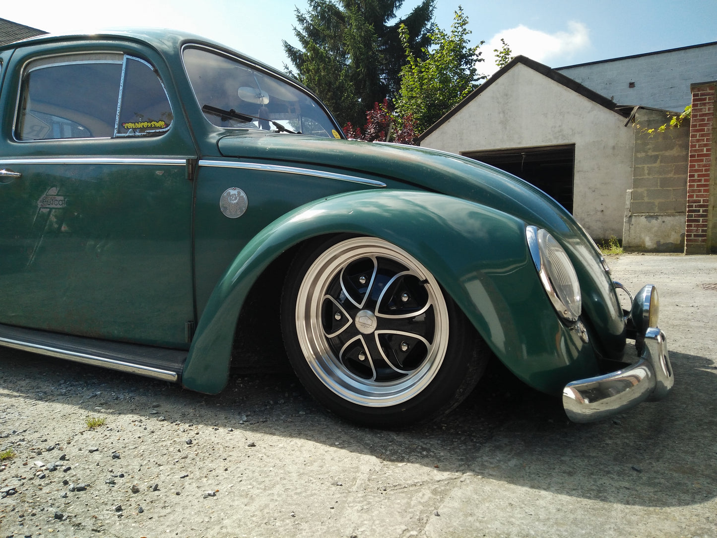 Green VW beetle with 15" DSR wheels 