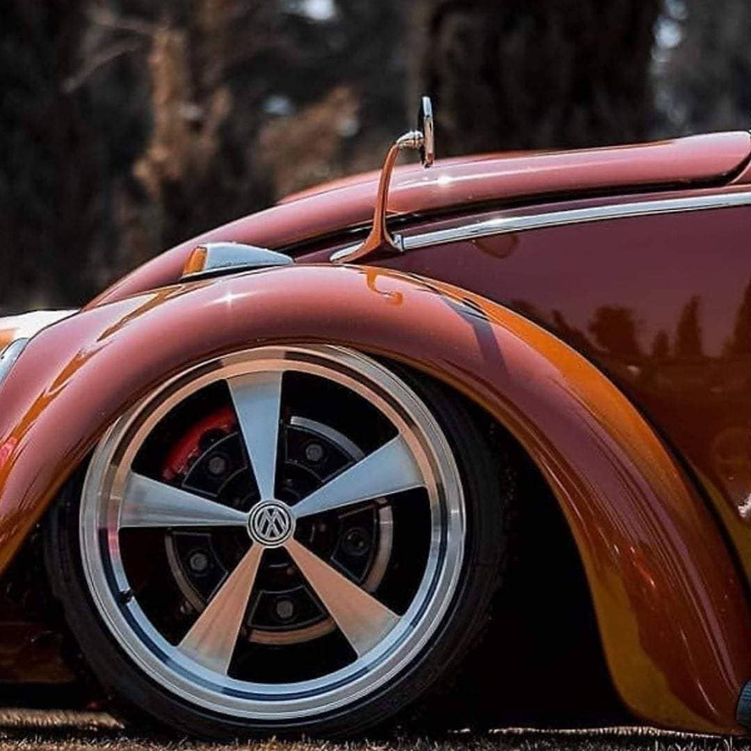 17" escra wheels 5x205 on a red vw bug